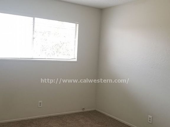 4th image of 2353 Mammoth Dr APT 3