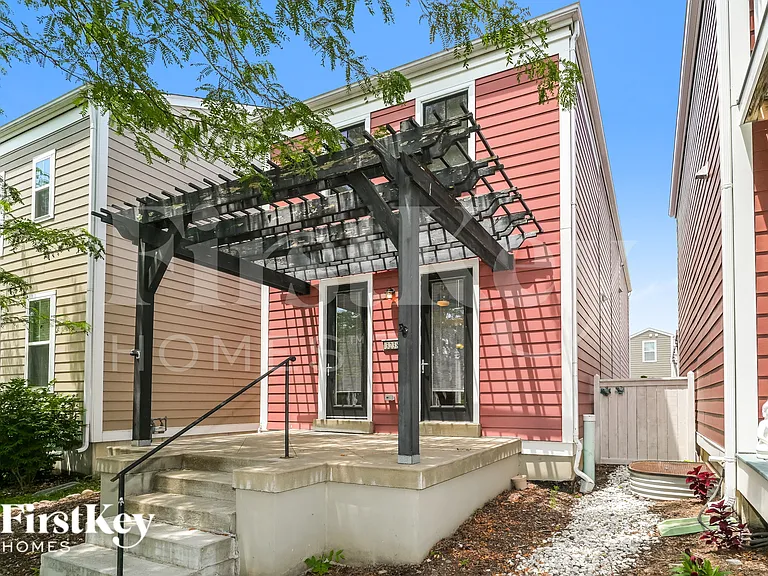 3238 Starkville St — Photo 2