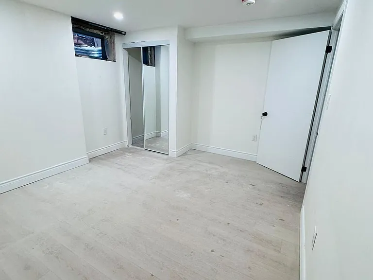 3226 Forrestdale Cir #BASEMENT — Photo 16