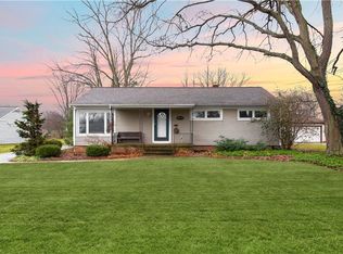 6715 Charles Rd, North Olmsted, OH 44070