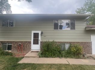 2537 Timber Ct, Fort Collins, CO 80521