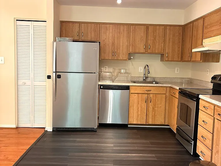 10050 Wood Sorrels Ln — Photo 5