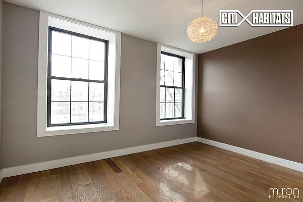 Rented by Citi Habitats | media 34