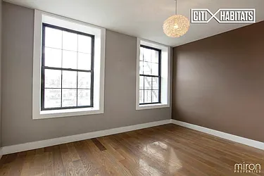 Rented by Citi Habitats