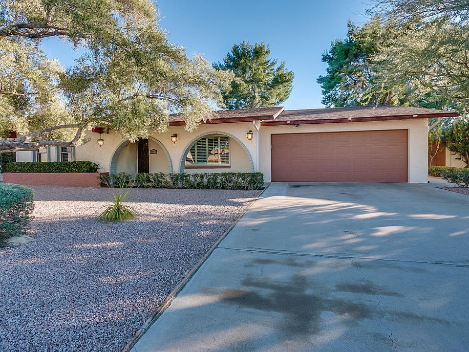 1st image of 2417 E Sahuaro Dr
