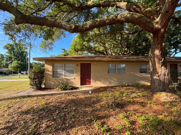 2400 Brent Ave SW, Winter Haven, FL 33880