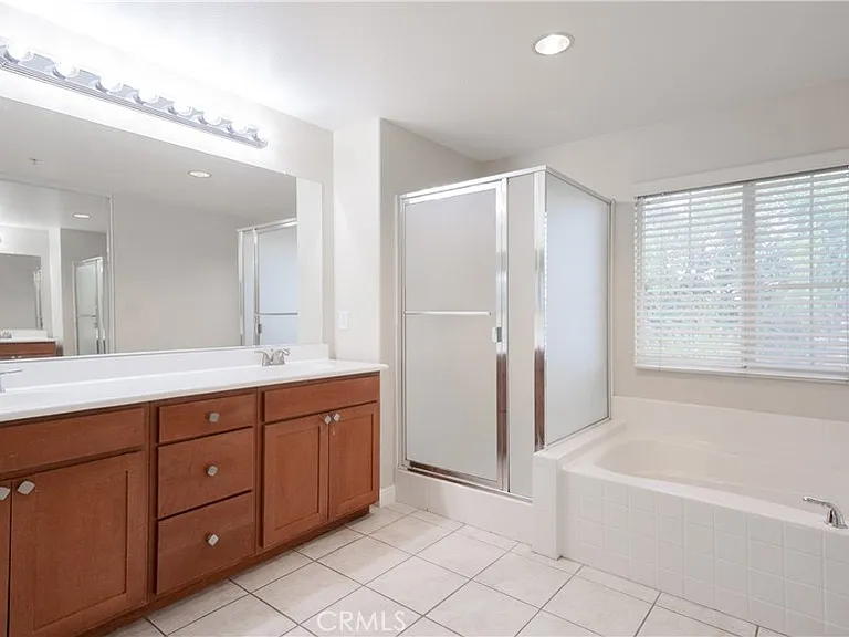 5916 Wilshire Dr #5916 — Photo 31