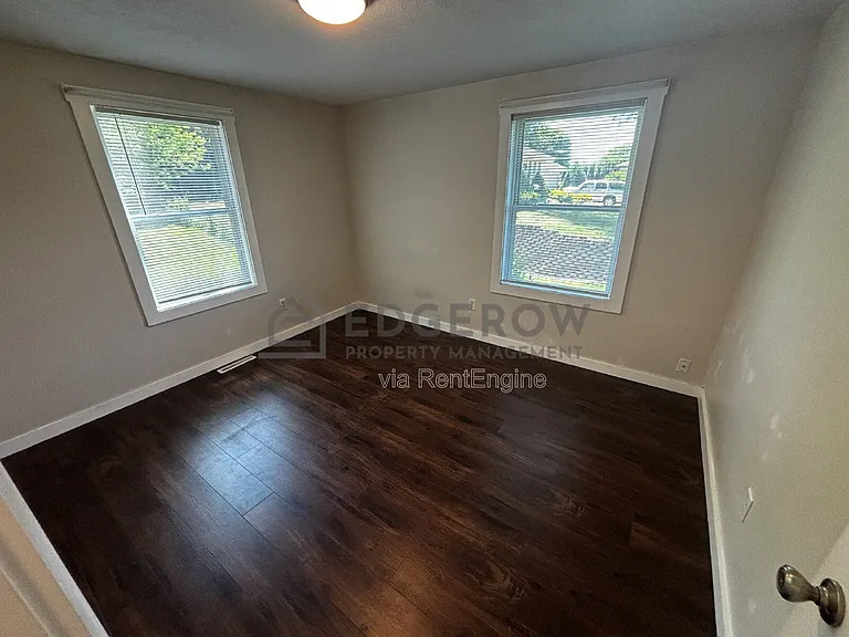 3262 68th St SW — Photo 7