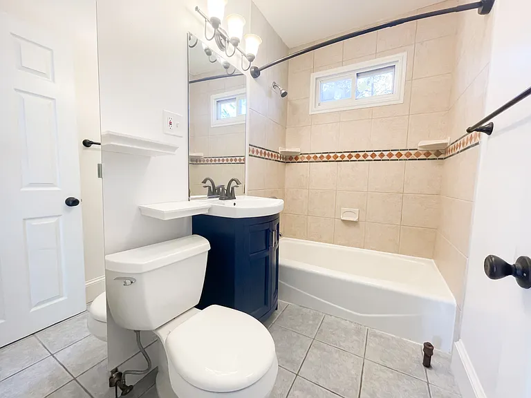 31-33 Melbourne St #3 — Photo 11