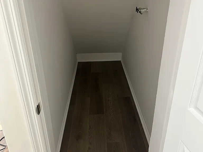 450 E Penn St #1 — Photo 8