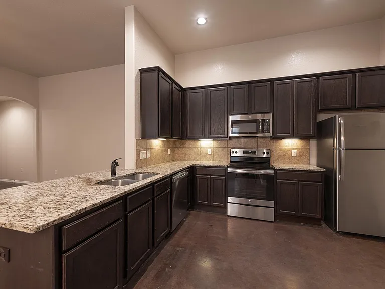 424 Jack Rabbit Ln #B — Photo 8