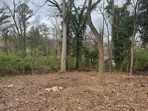 4th image of 3059 Rivermont Rd