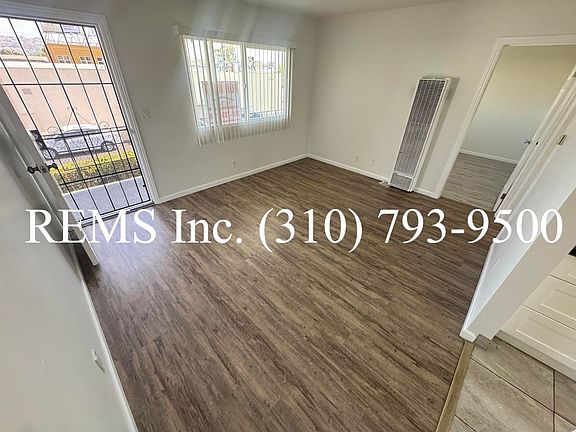 2nd image of 1139 Raymond Ave APT 6
