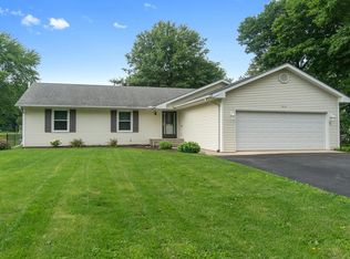 510 W Hitt St, Mount Morris, IL 61054