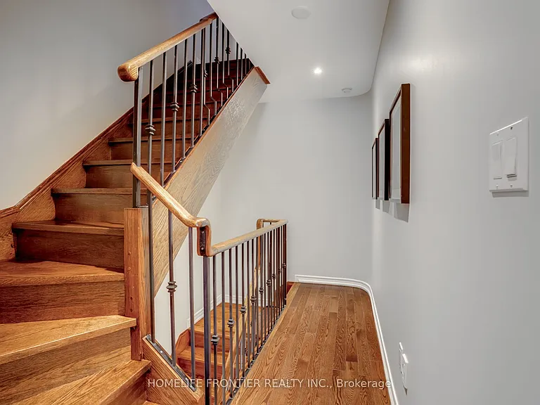 22 Balmoral Ave #4 — Photo 26