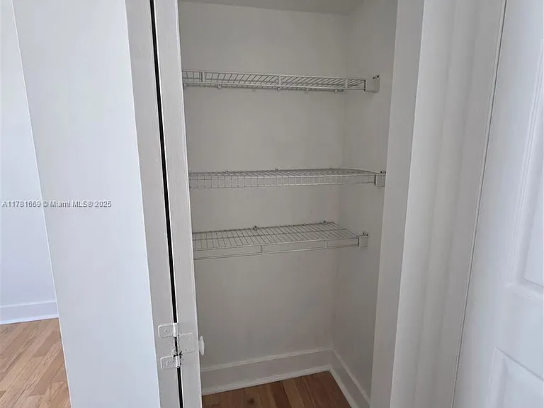 800 Claughton Island Dr #1205 — Photo 10
