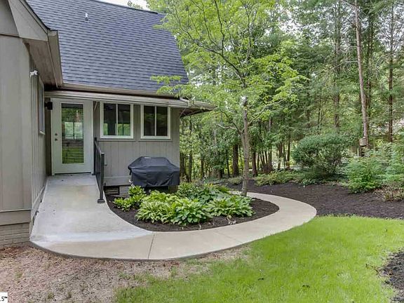 5th image of 1251 E Lakeshore Dr
