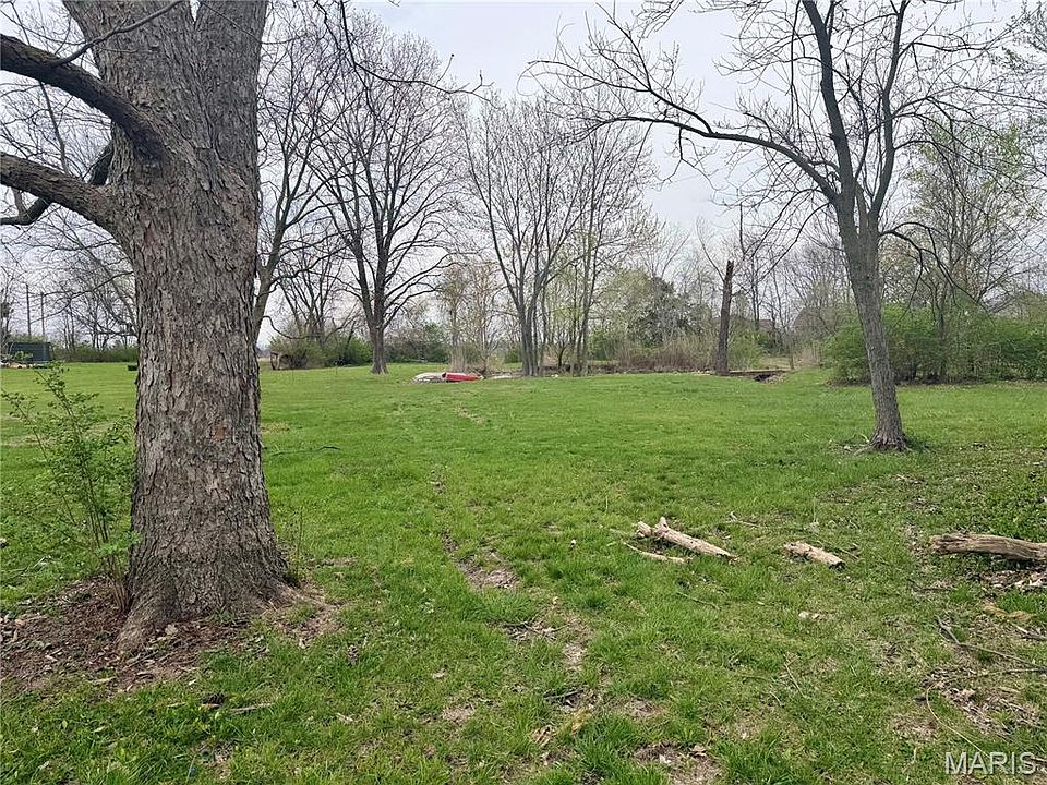 2nd image of 134 Lake Audrey Ln