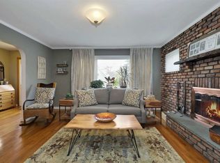 1613 Salem Rd, Valley Stream, NY 11580