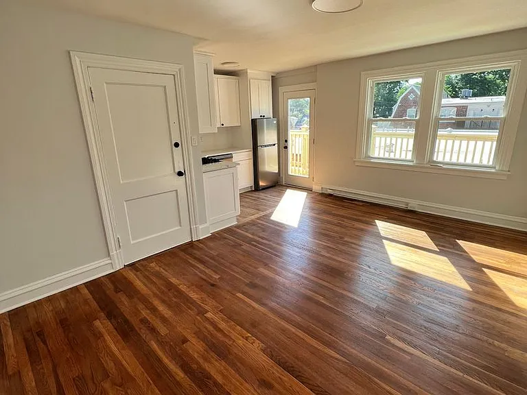 4518 Grove Ave — Photo 5