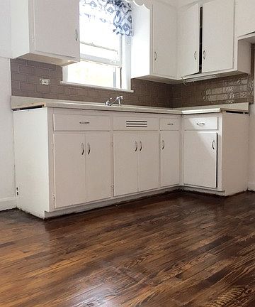 3rd image of 1616 Thelin Ct #2