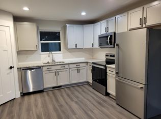 302 Elizabeth Ave, Lincolnton, NC 28092