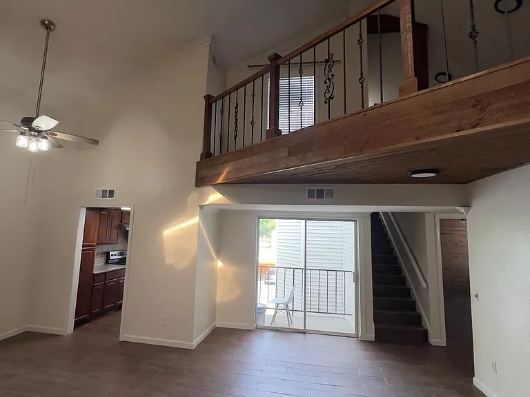9809 Richmond Ave #A5 — Photo 1