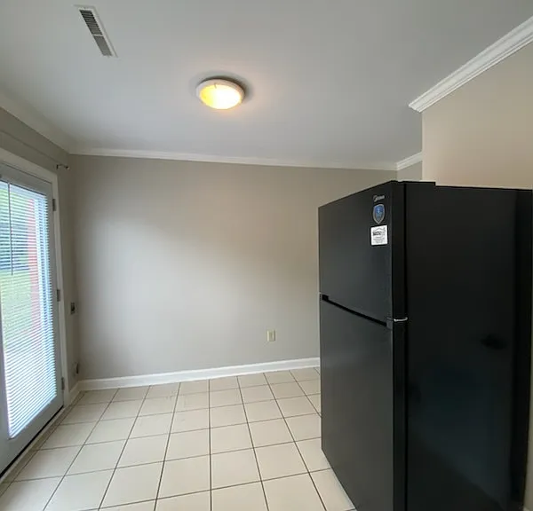 1110 Arbor Dr #1 — Photo 5