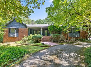 2325 Wood Sorrell Ln, Signal Mountain, TN 37377