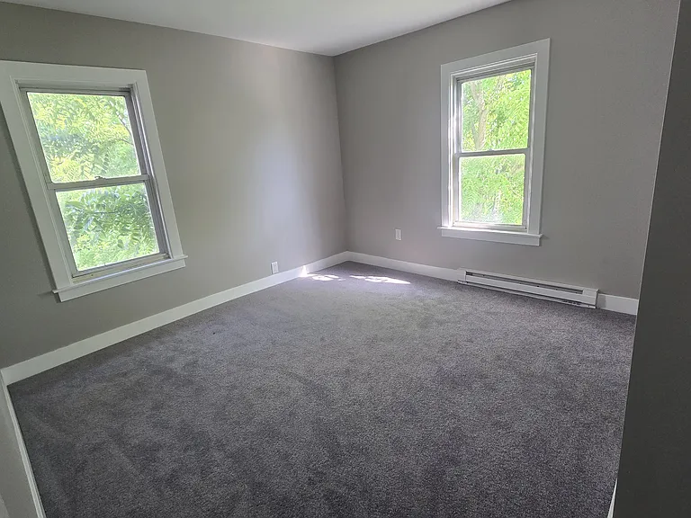 292 Washington St — Photo 8