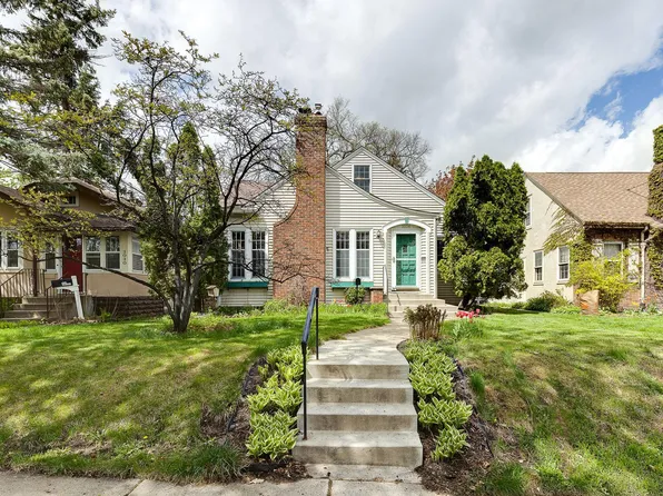 3034 Garfield St NE, Minneapolis, MN 55418