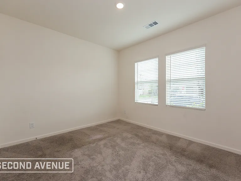 1869 Lockhart Dr — Photo 11