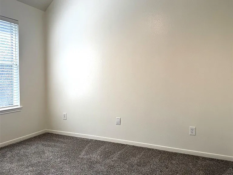 10023 Hickory Trail Ln — Photo 14