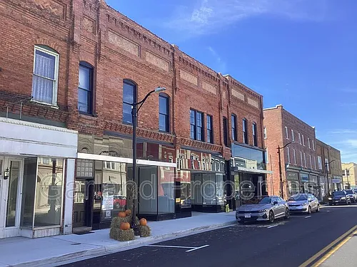 73 W Main St Photo 1
