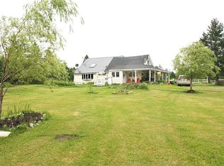 688 Center St, Drew Plt, ME 04497