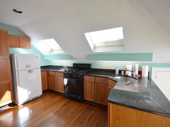 10-12 Notre Dame Ave Unit 3, Cambridge, MA 02140