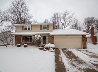 5265 Ashwood Dr, Lyndhurst, OH