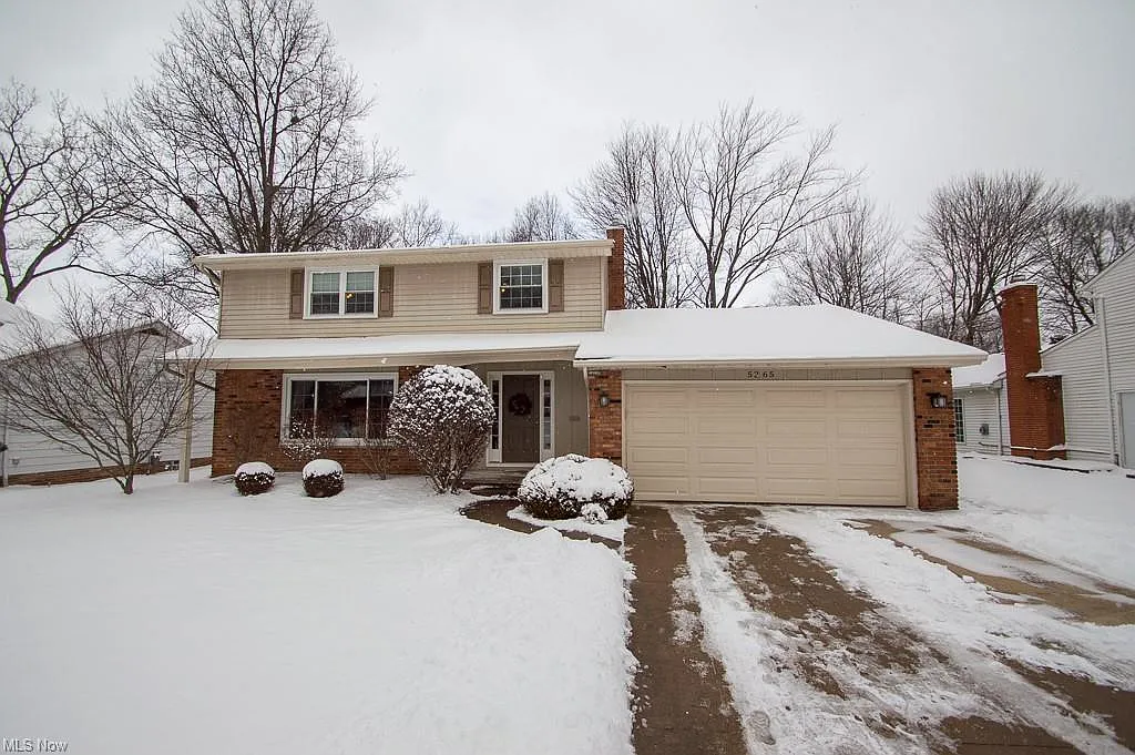 5265 Ashwood Dr photo 1
