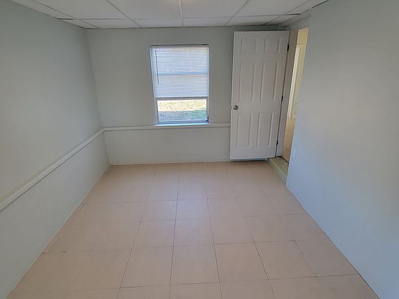 3rd image of 2361 Dallas St