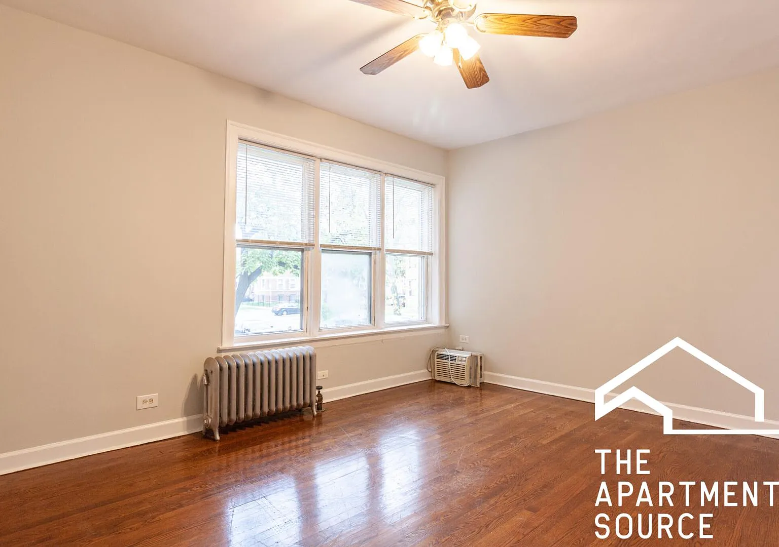 7460 North Ashland Boulevard #1 — Photo 4