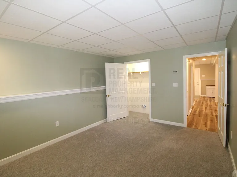21 Hunter Dr #A — Photo 12