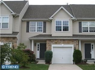 122 Hidden Dr, Blackwood, NJ 08012