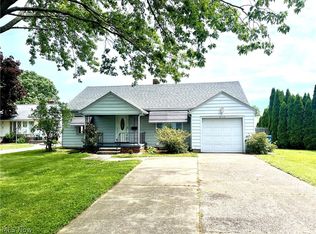 417 Hafely Dr, Lorain, OH 44052
