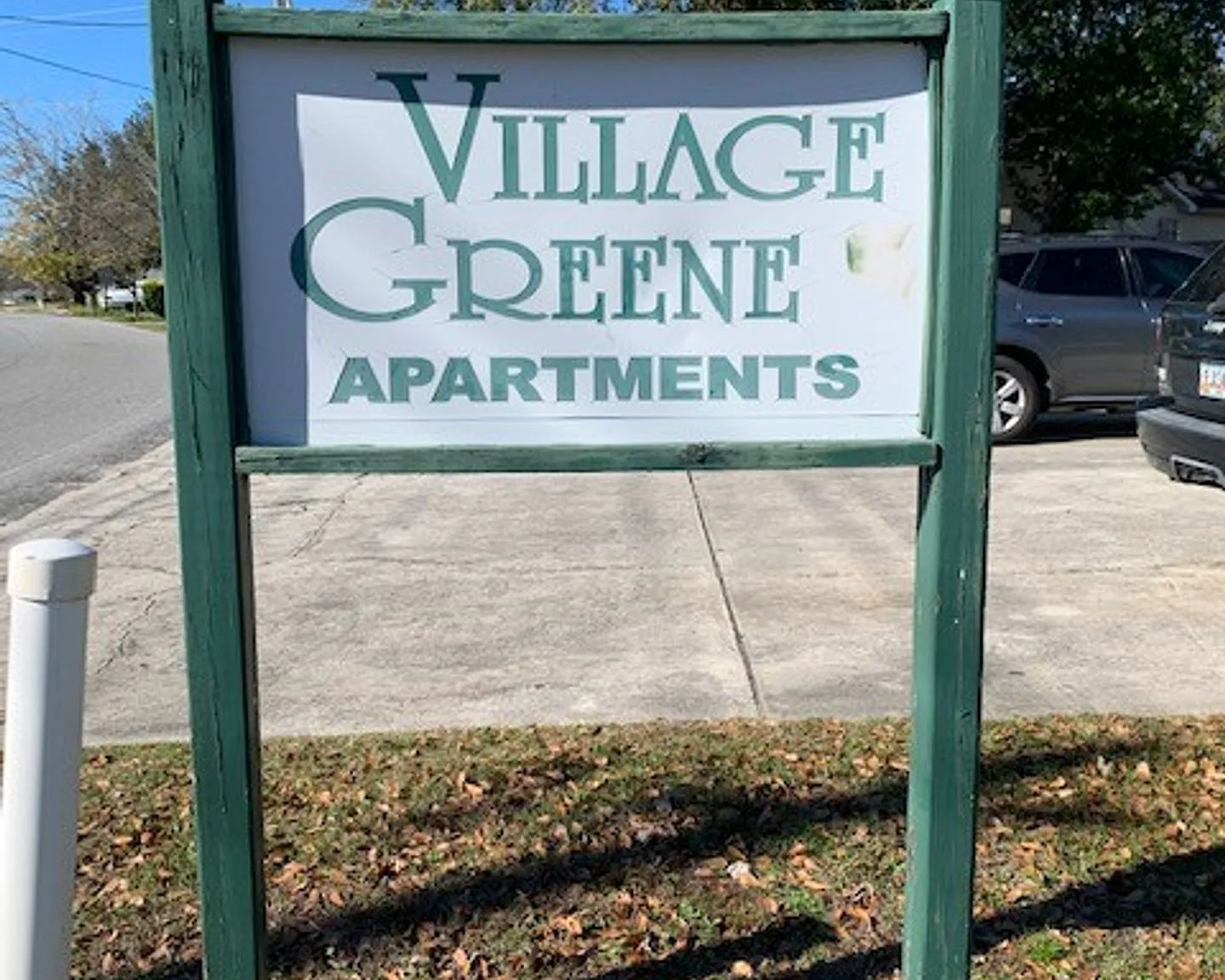 Village Green Apartments in the Heart of Remerton — Photo 3