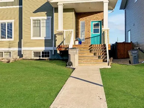 8758 S 72nd Ave, Grande Prairie, AB T8X 0K6