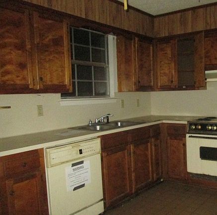 4th image of 8723 Aubin St