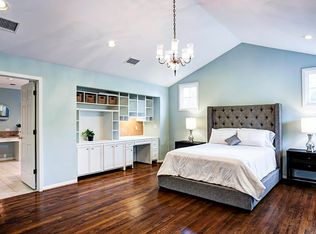 6230 Overbrook Ln, Houston, TX 77057