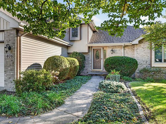 2nd image of 406 Buckingham Pl
