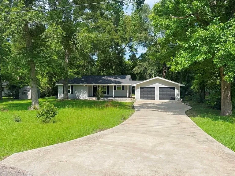 10747 Doe Hill Rd — Photo 3