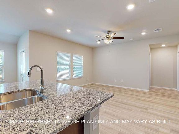 4th image of 3205 Cyprian Rd